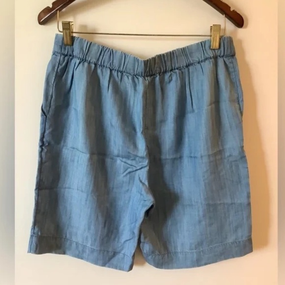 Chico’s Bermuda Shorts - Picture 2 of 5